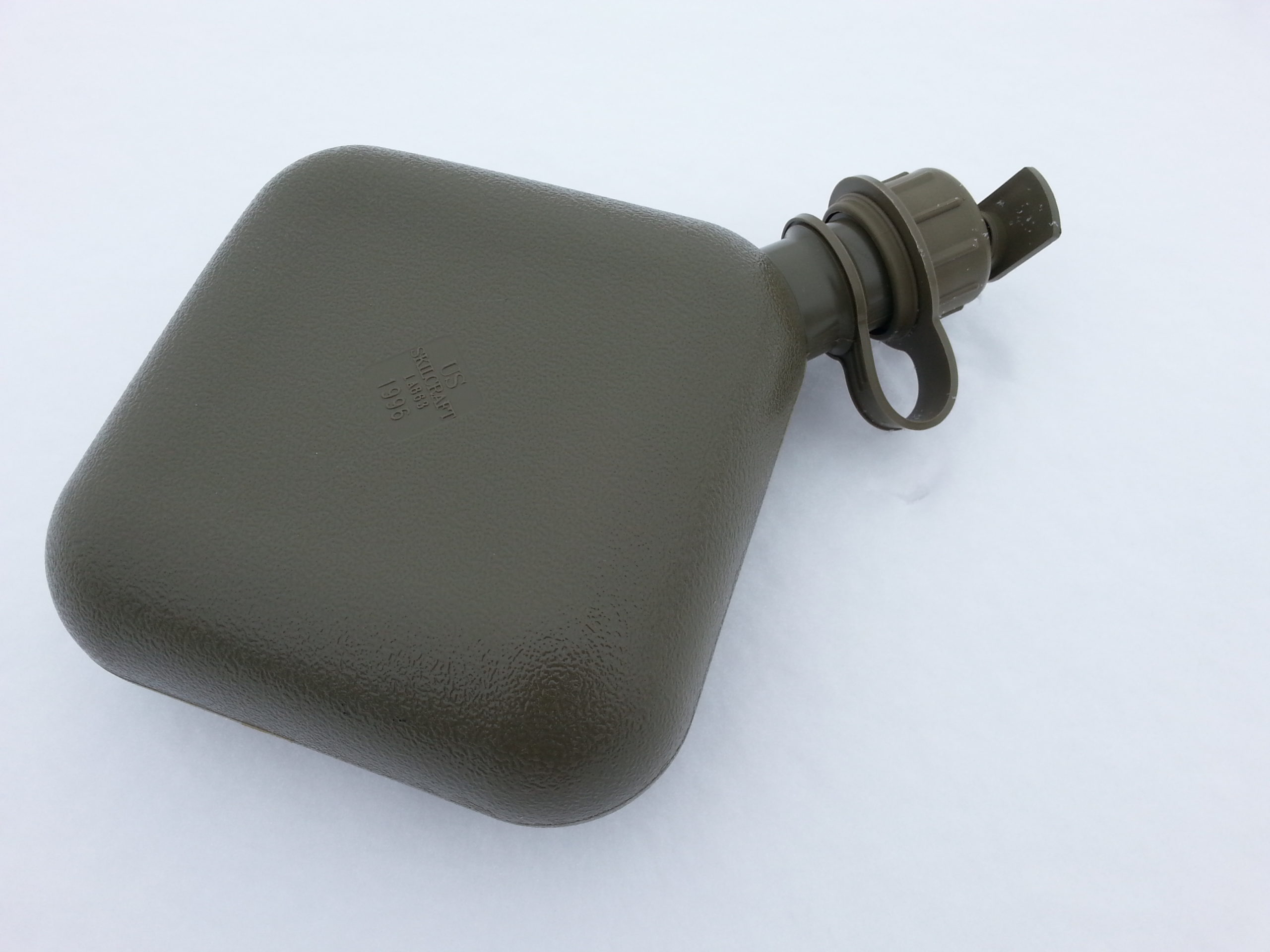 US Military 2 Quart Plastic Water Canteen, Hydration