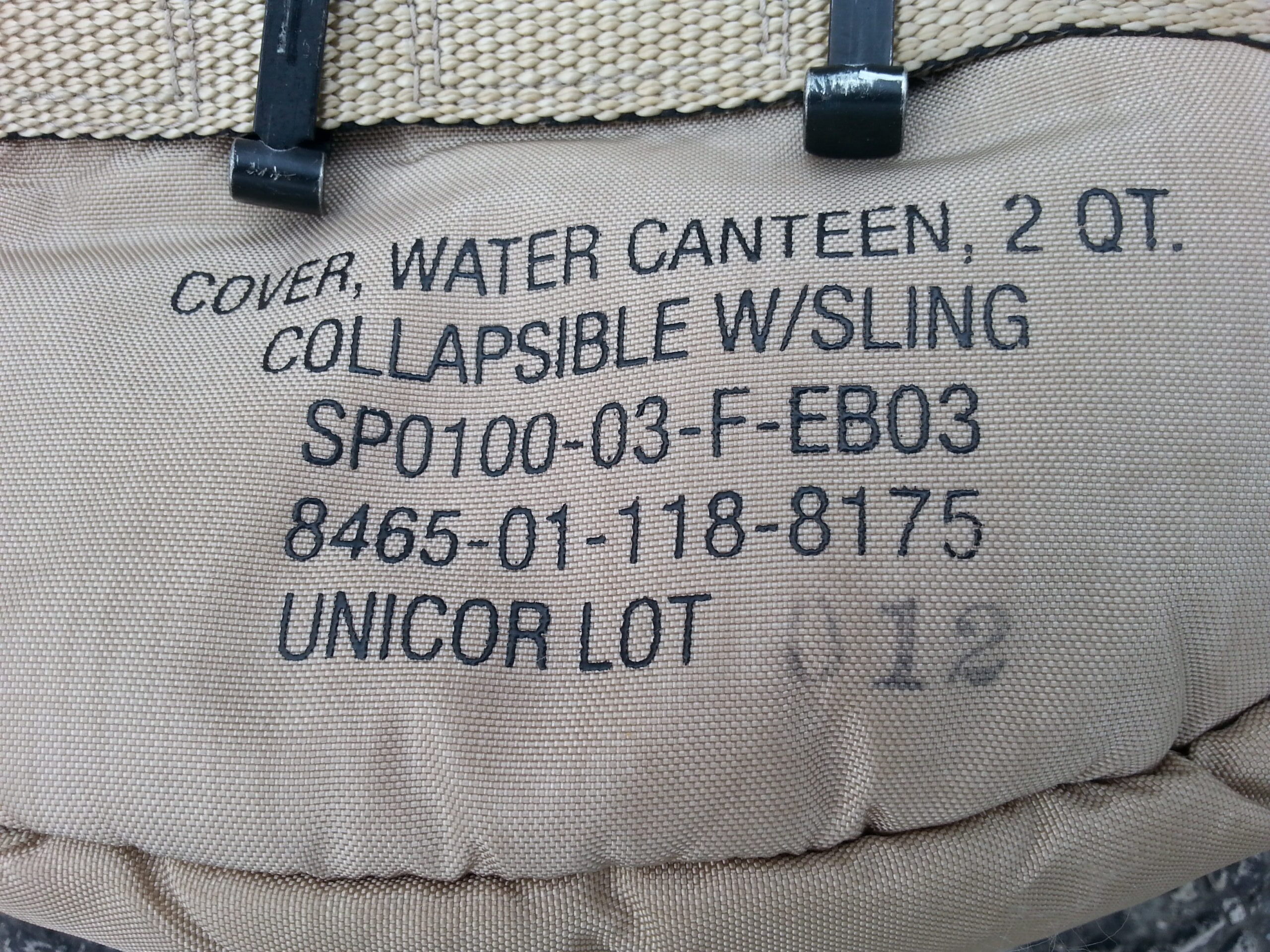 2 Quart Collapsable Canteen with cover for US Gas Mask Hydration Systems